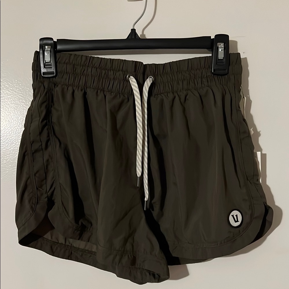 Women's Dark Cocoa Halo Sport Short